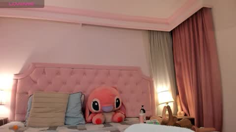 Snapshot of valentoro1 chatting on November 21, 9:41 am Vale Toro online show from November 21, 9:41 am