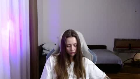 Snapshot of valents_cherry chatting on January 10, 6:17 pm Valentina online show from January 10, 6:17 pm