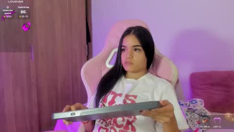 valeri_10 online show from December 22, 10:23 am