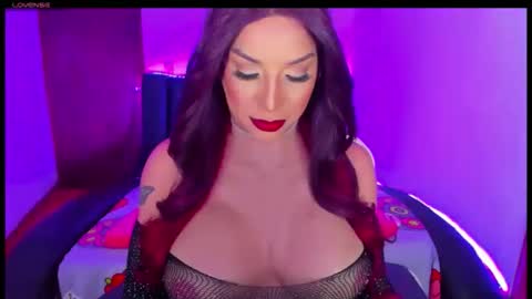 valeri_hilton online show from January 7, 3:31 am