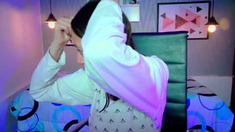 Valeria online show from December 9, 1:24 pm