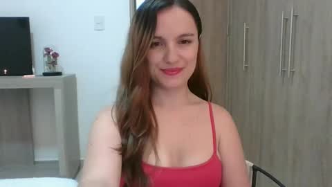 Snapshot of valeriafrannco chatting on January 28, 1:18 am valeriafrannco online show from January 28, 1:18 am