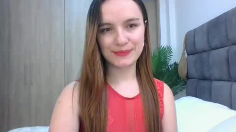Snapshot of valeriafrannco chatting on February 15, 9:59 pm valeriafrannco online show from February 15, 9:59 pm