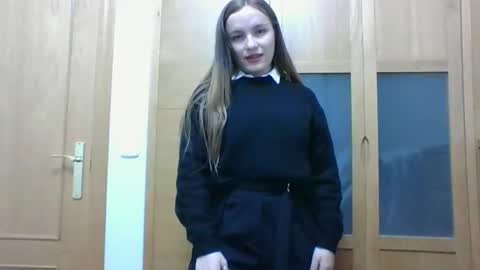 Snapshot of valeriafrannco chatting on October 14, 8:42 pm valeriafrannco online show from October 14, 8:42 pm