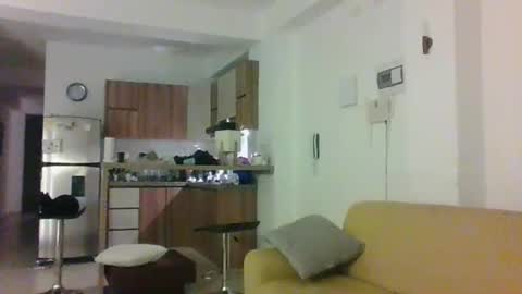 Snapshot of valeriafrannco chatting on December 1, 5:23 am valeriafrannco online show from December 1, 5:23 am