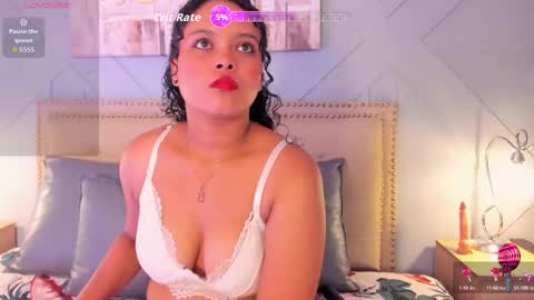 Snapshot of valeriajlio chatting on September 13, 11:32 am Valeria online show from September 13, 11:32 am