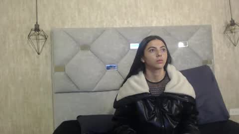 Snapshot of valeriamoon_3101 chatting on July 24, 1:09 pm Valeria online show from July 24, 1:09 pm