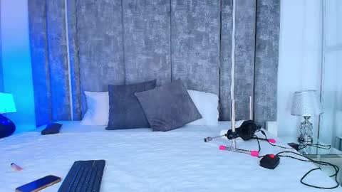 valeriaortegaa online show from June 6, 11:48 am