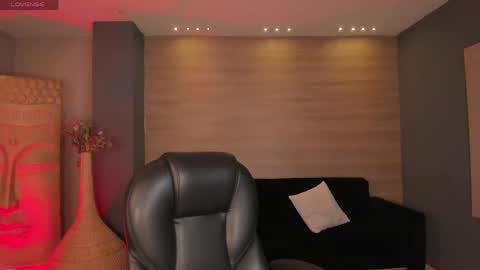 Snapshot of valeriaroldanx chatting on April 21, 11:49 am Valeria online show from April 21, 11:49 am