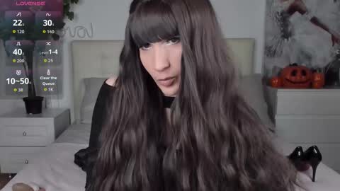 Snapshot of valeriasecret chatting on November 8, 8:14 am Valeria online show from November 8, 8:14 am