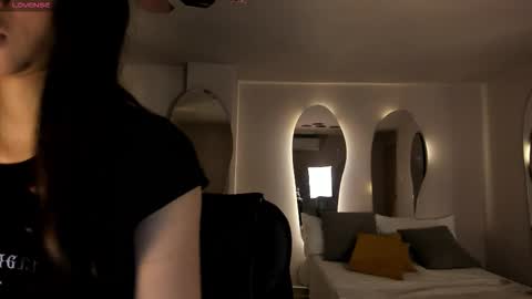 Vale  online show from February 8, 12:08 pm