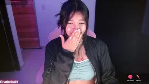 Snapshot of valeribell1 chatting on December 31, 8:48 am Valeri online show from December 31, 8:48 am