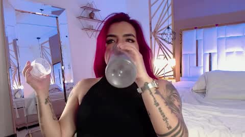 Valerie  online show from April 2, 8:17 pm