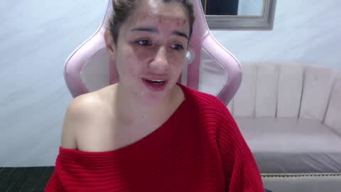 Snapshot of valerie_b chatting on December 31, 12:36 pm valerie_b online show from December 31, 12:36 pm