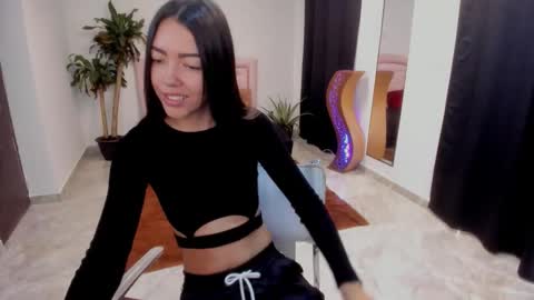 Valerie fox online show from November 28, 1:14 pm