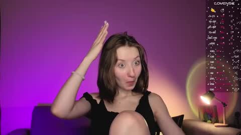 Kristi moony online show from April 4, 8:50 pm