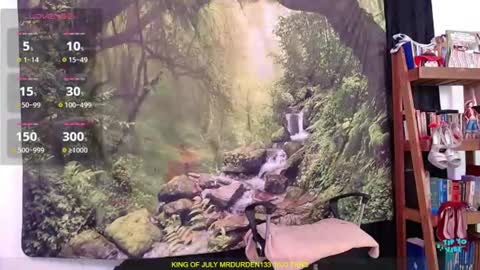 Snapshot of valerie_smile chatting on July 20, 8:00 pm Valerie online show from July 20, 8:00 pm