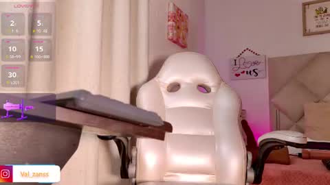 valerie_zans online show from July 16, 12:05 am