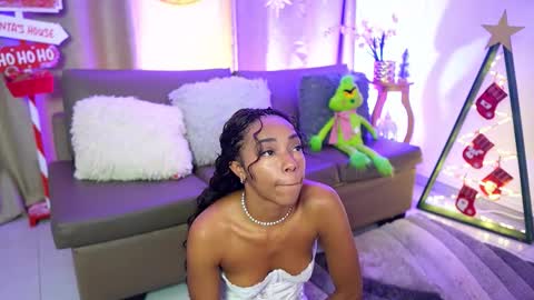 Valerie Style3 online show from December 20, 4:19 am