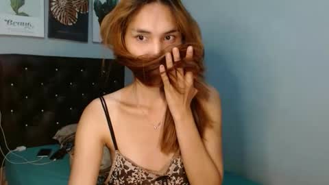 Valerie online show from April 13, 12:43 pm