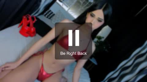 Snapshot of valerieriches chatting on December 3, 9:44 am Valerie online show from December 3, 9:44 am