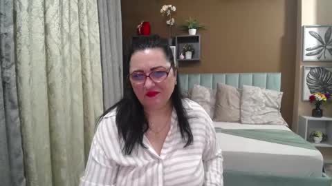 valeriesmiths online show from March 4, 9:59 am