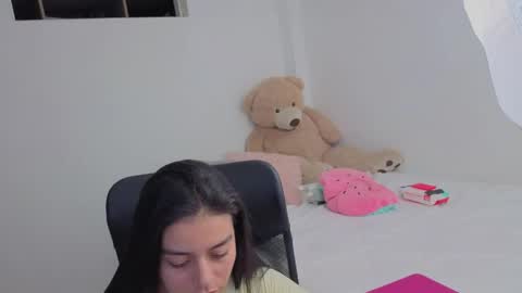 Juli C online show from April 12, 12:37 am