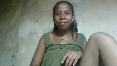 Snapshot of valerinezah chatting on February 8, 8:12 pm valerinezah online show from February 8, 8:12 pm