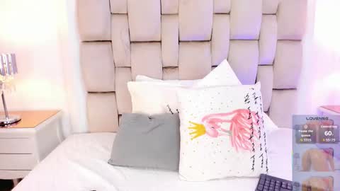 Snapshot of valerith_vega chatting on January 10, 12:18 pm online show from January 10, 12:18 pm