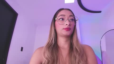 Valeryn online show from February 6, 3:11 am