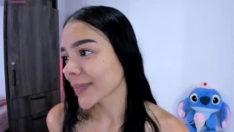 Cris  online show from February 26, 1:43 pm