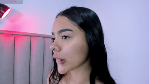 Cris  online show from April 14, 2:17 am