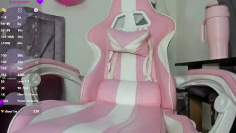 Snapshot of valery_smitd chatting on June 29, 10:15 am Valery online show from June 29, 10:15 am
