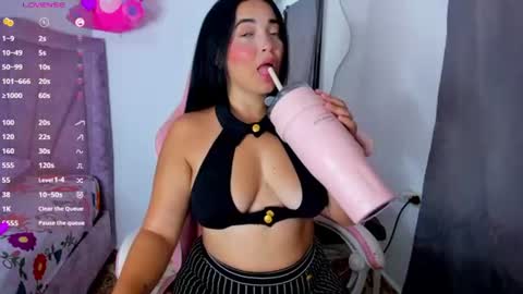 Snapshot of valery_smitd chatting on July 28, 4:19 am Valery online show from July 28, 4:19 am