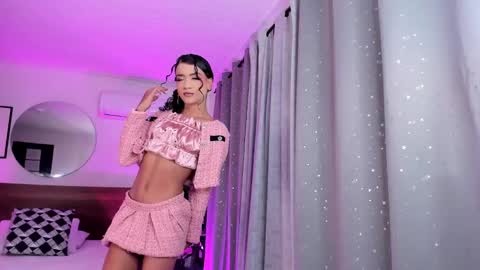 Snapshot of valery_yepes_ chatting on February 17, 12:38 pm Valery online show from February 17, 12:38 pm