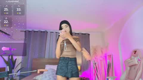 Snapshot of valery_yepes_ chatting on September 18, 12:07 pm Valery online show from September 18, 12:07 pm