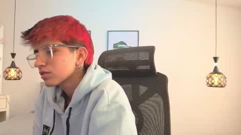 Snapshot of valeryevansvg chatting on November 29, 12:19 pm Valery online show from November 29, 12:19 pm