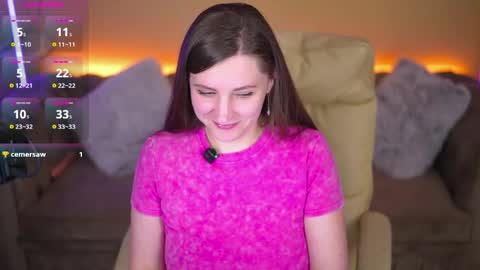 V A L E R Y  M U R online show from April 13, 6:57 pm