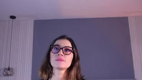 Snapshot of valerynova chatting on July 16, 11:05 am Carla online show from July 16, 11:05 am