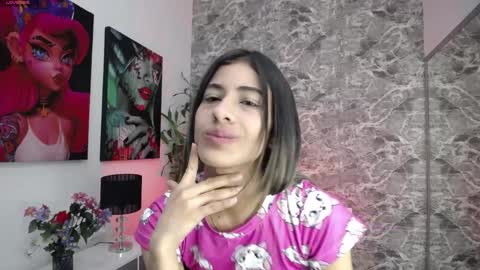 Valery Rivas online show from April 2, 12:47 pm