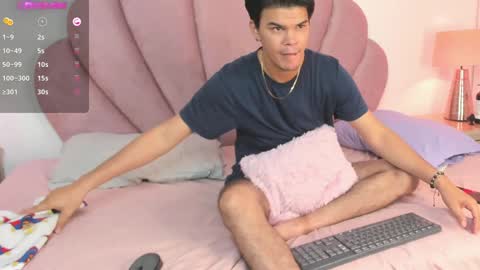 Valery Stonne  online show from December 12, 10:42 pm