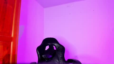 ValeryTs1 online show from June 20, 6:11 pm