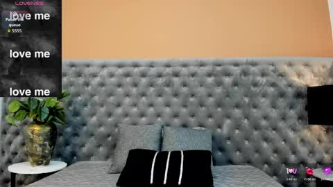 Snapshot of valesantodomingo chatting on May 21, 9:00 pm Sofia online show from May 21, 9:00 pm