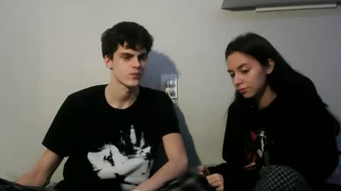 valesios online show from December 22, 11:46 pm