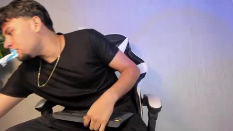 Valentino online show from April 4, 11:40 am