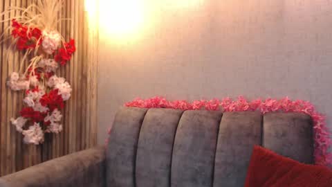 Snapshot of valk_diaz chatting on February 13, 5:47 am Valk online show from February 13, 5:47 am