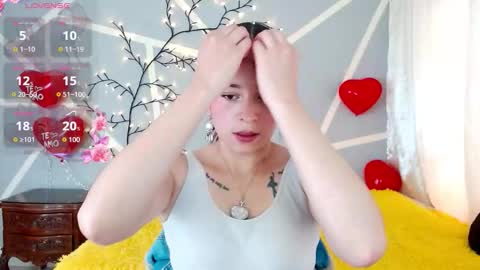 Snapshot of valleriasloane chatting on February 22, 7:23 pm Valleria online show from February 22, 7:23 pm