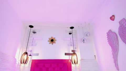 Vallolet Peach  online show from March 2, 11:07 am