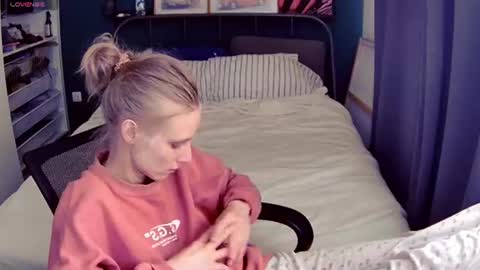 Snapshot of valorant_baby chatting on June 20, 2:03 am originally accaunt on cb - valorant girl nude show - only pvt. online show from June 20, 2:03 am