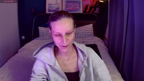 Snapshot of valorant_baby chatting on June 21, 9:50 pm originally accaunt on cb - valorant girl nude show - only pvt. online show from June 21, 9:50 pm
